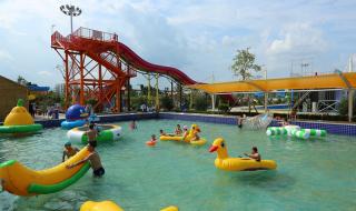 富华游乐园2023夜场开放时间 潍坊富华游乐园团购