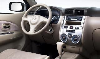 一汽森雅m80 一汽森雅m80