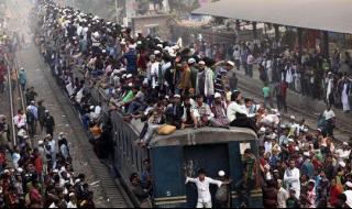 高铁乘务员正式编制怎么考 高铁乘务员招聘条件